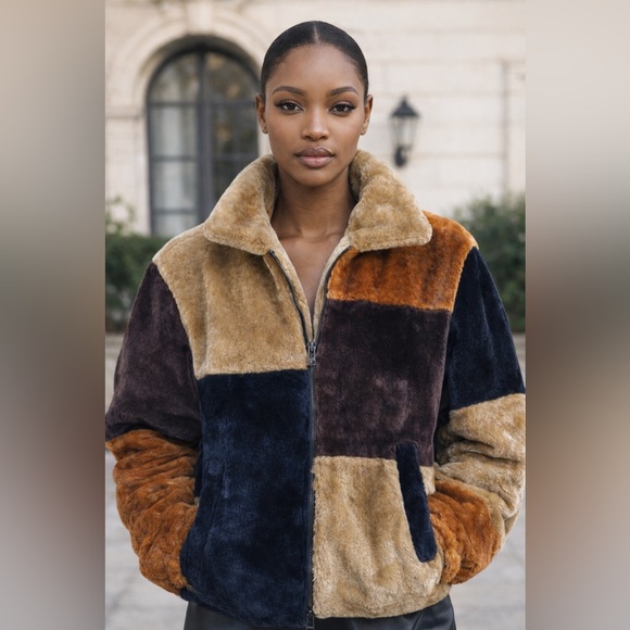 Urban Outfitters Jackets & Blazers - Urban Outfitters Patchwork Faux Fur Teddy Jacket Size XS